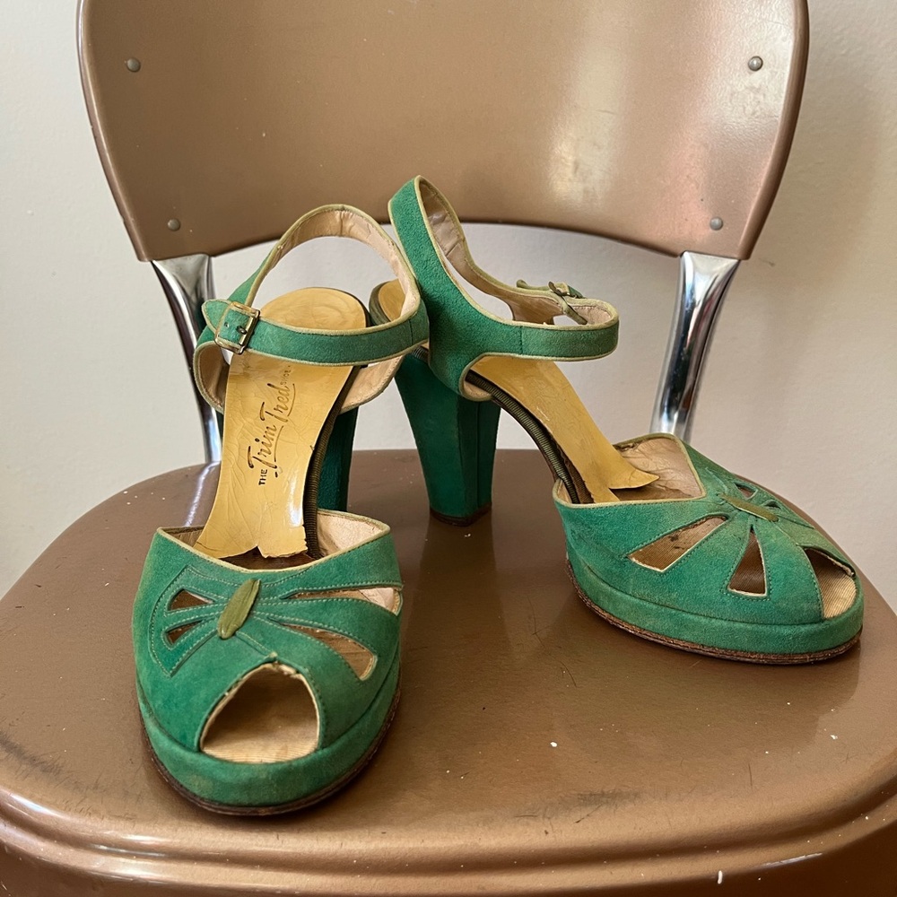 Vintage Green Suede Platform Heels